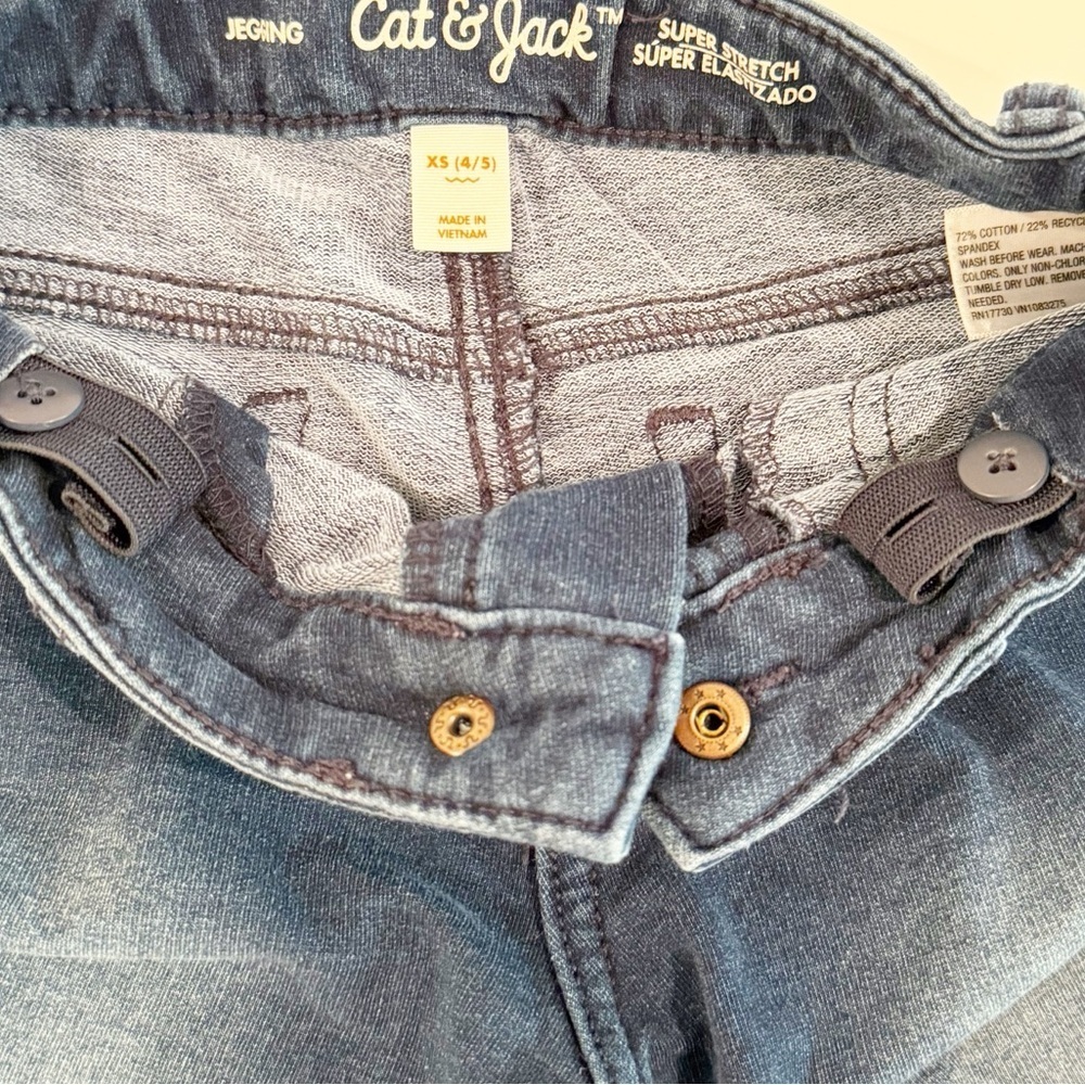 Cat & Jack Girl’s XS (4/5) Super Stretch Jeggings - Picture 4 of 6